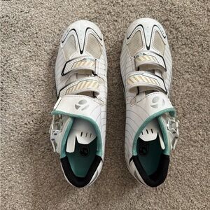 Women’s Bontrager Cycling shoes